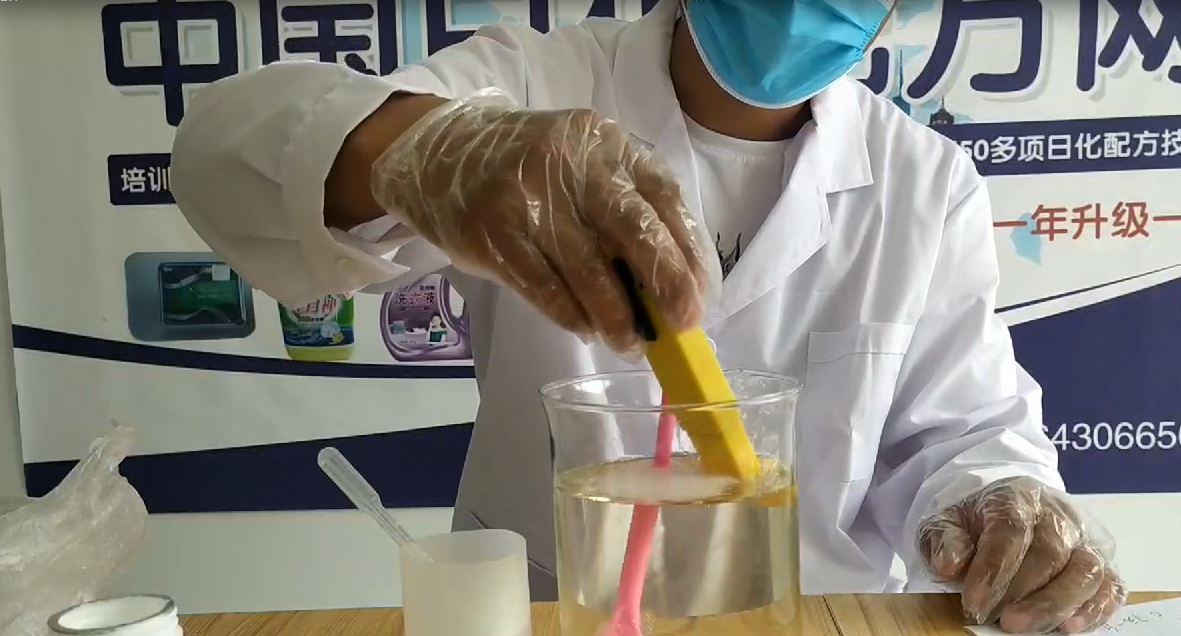 洗潔精配方技術(shù)培訓(xùn)轉(zhuǎn)讓 洗潔精配方技術(shù)培訓(xùn)轉(zhuǎn)讓