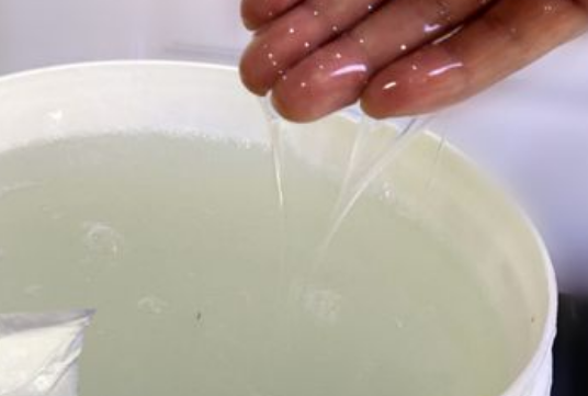 有沒有用兩種原料做成洗潔精的技術(shù)？